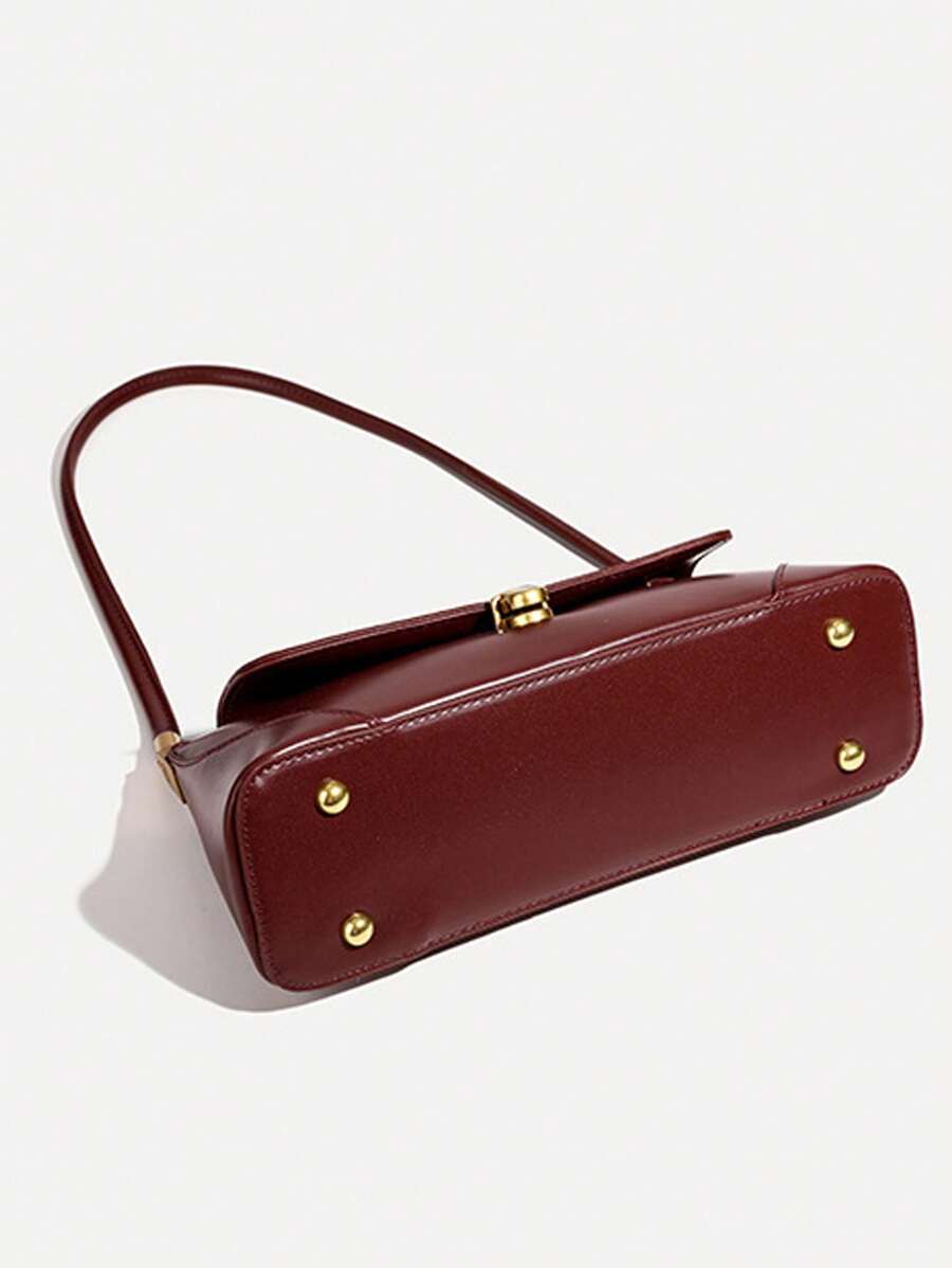 LOQUET — Retro Flap Baguette Bag
