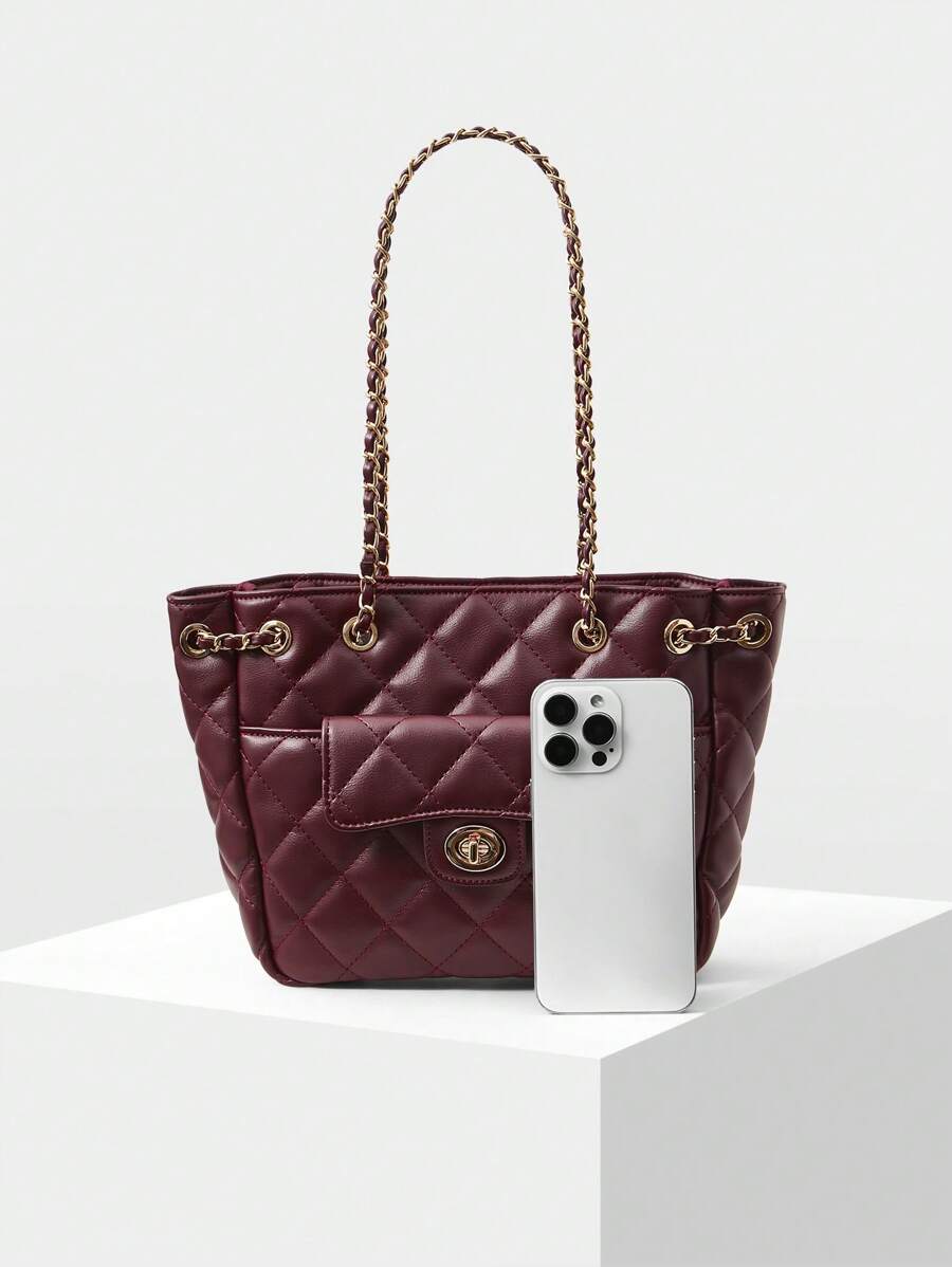 MATELASSÉ — Quilted Chain Shoulder Bag