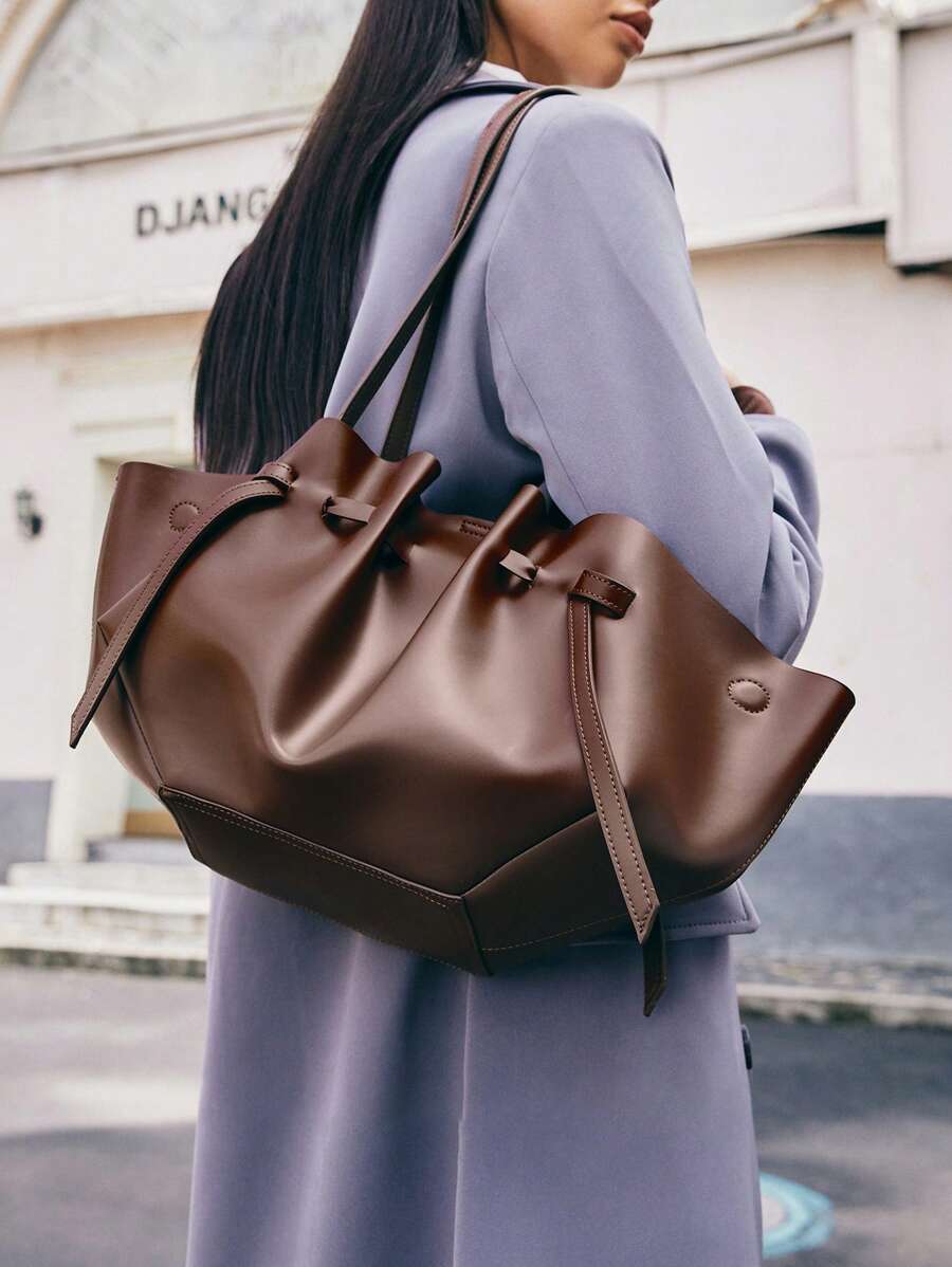 CHIFFONNÉ — Ruched Oversized Tote Bag