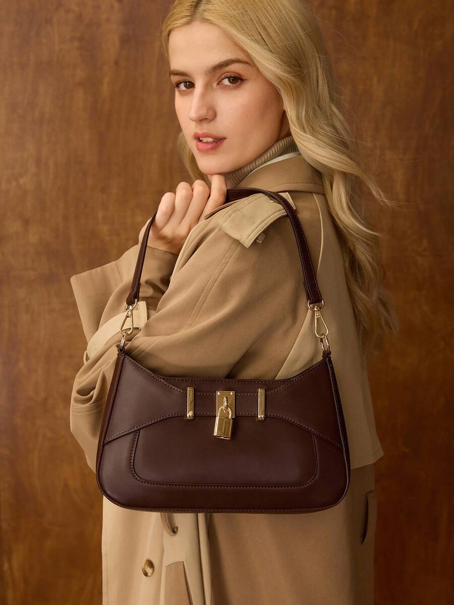 FERMOIR — Buckle Detail Shoulder Bag