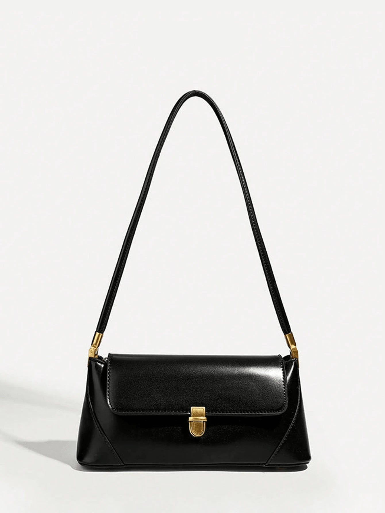 LOQUET — Retro Flap Baguette Bag Black