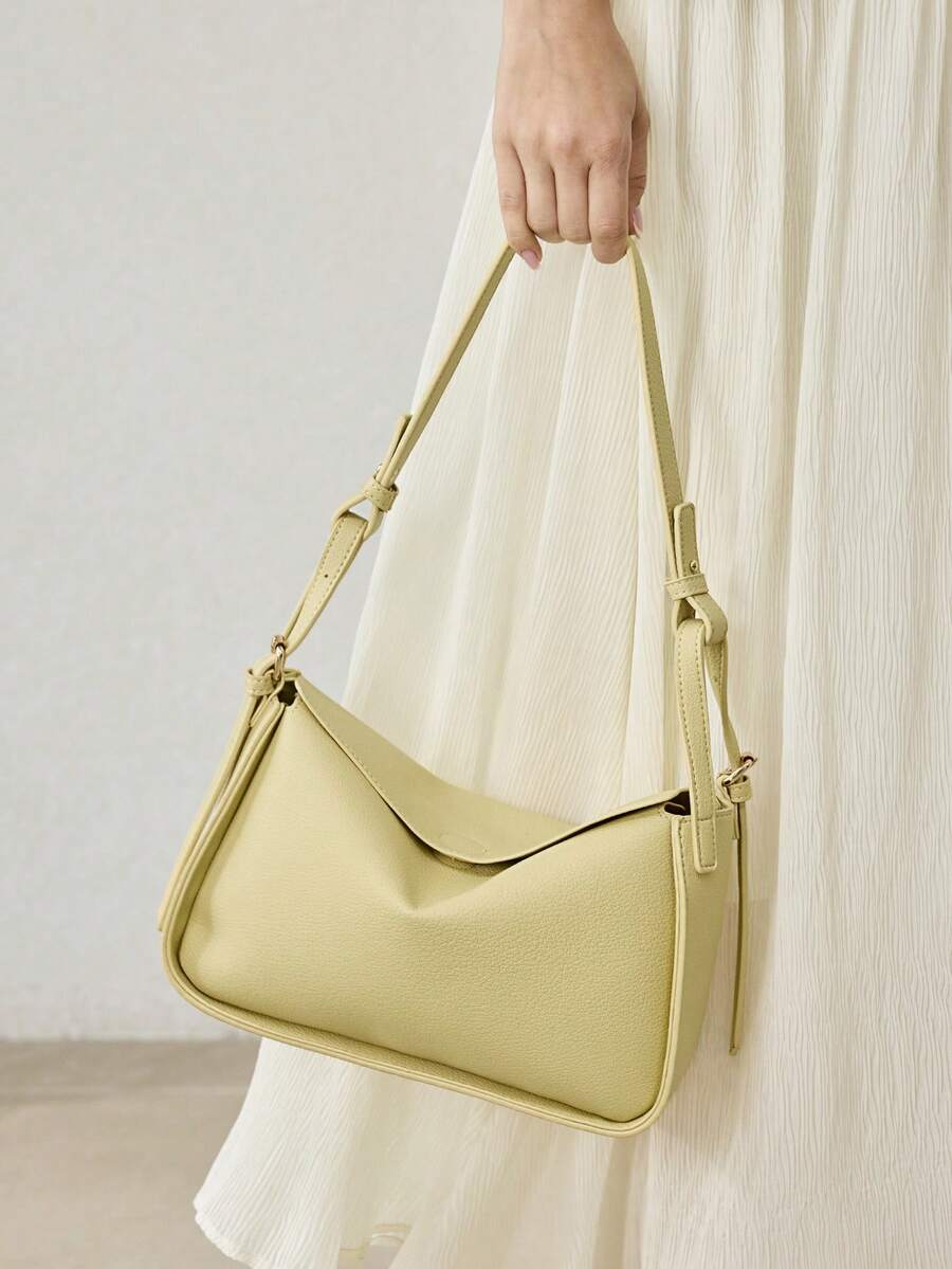 POULAIN — Soft Shoulder Hobo Bag