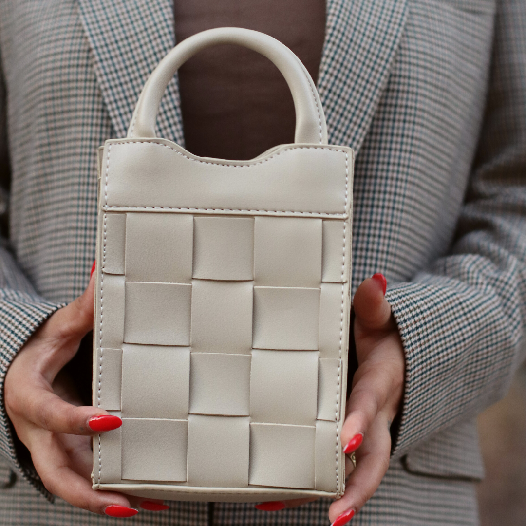 Chalise | Phone Bag