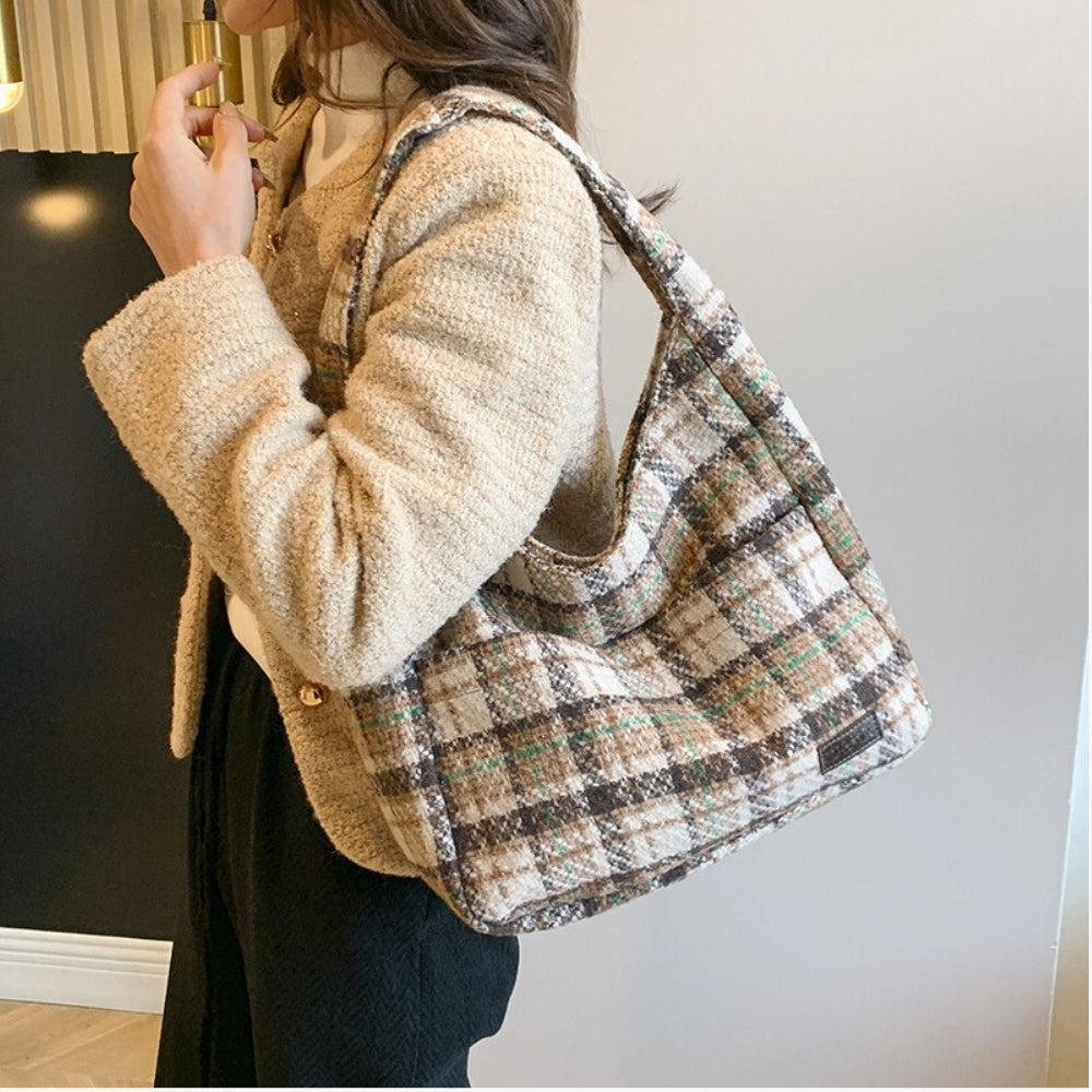 Felia | Hobo Bag