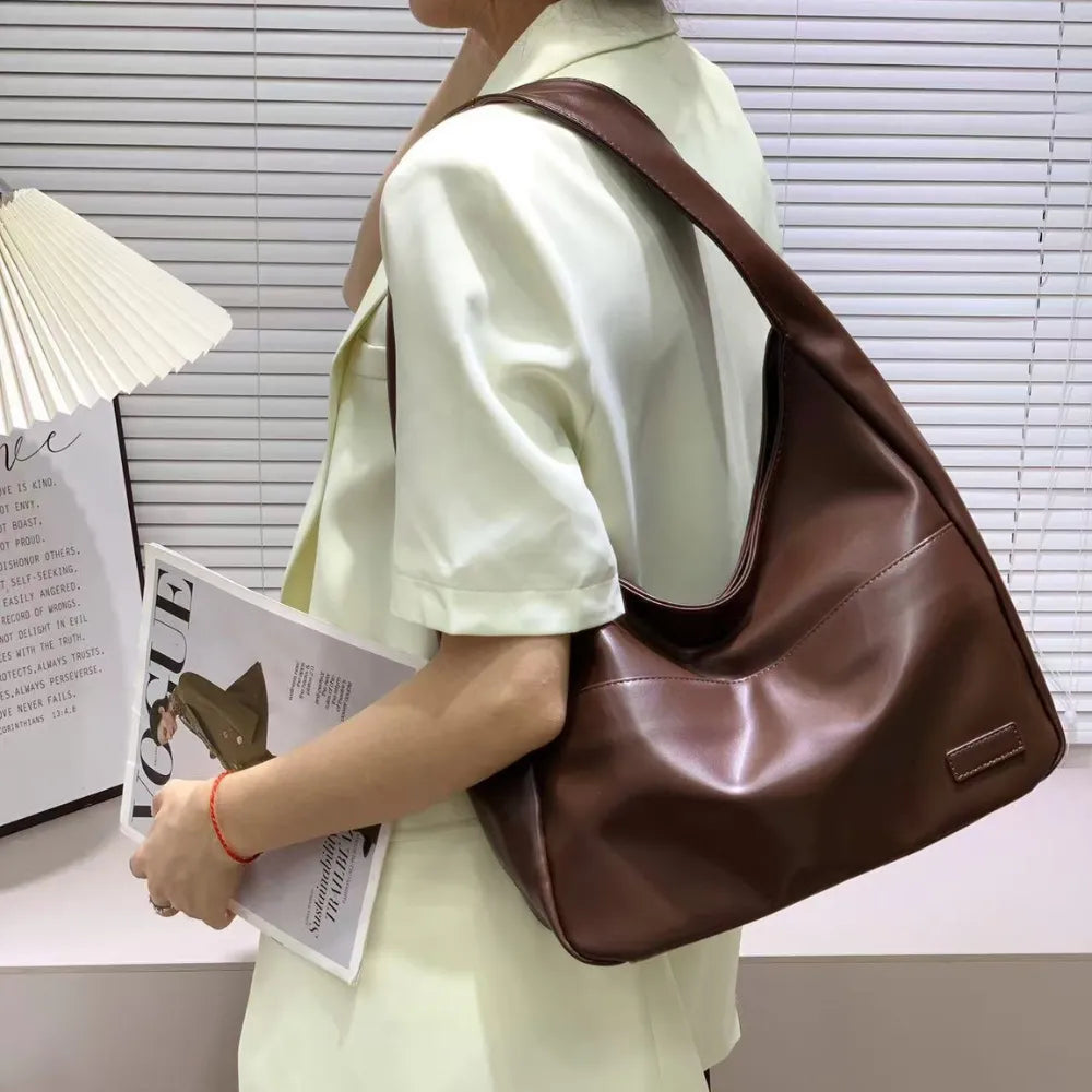Lilya | Hobo Bag