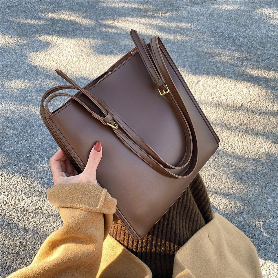 Riva | Tote Bag